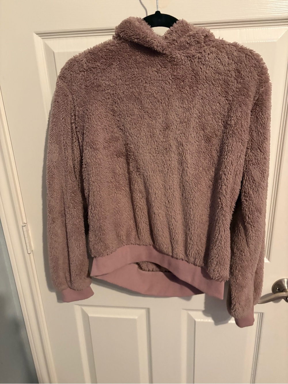 130- SHEIN Plush Hooded Pullover in Mauve Pink